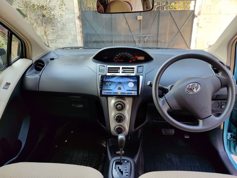 Toyota Vitz 2007 6