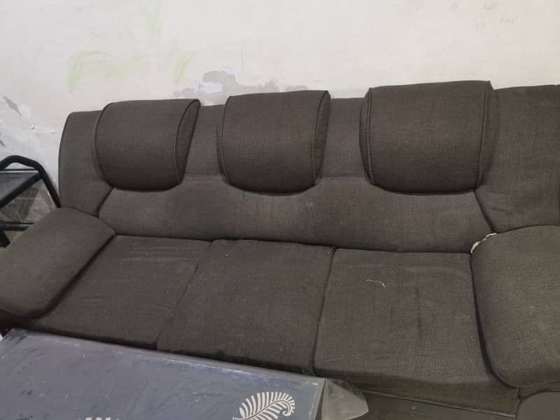 6 seater sofa 0