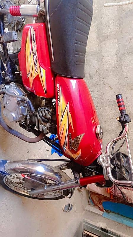 Honda 125cc Karachi number 0