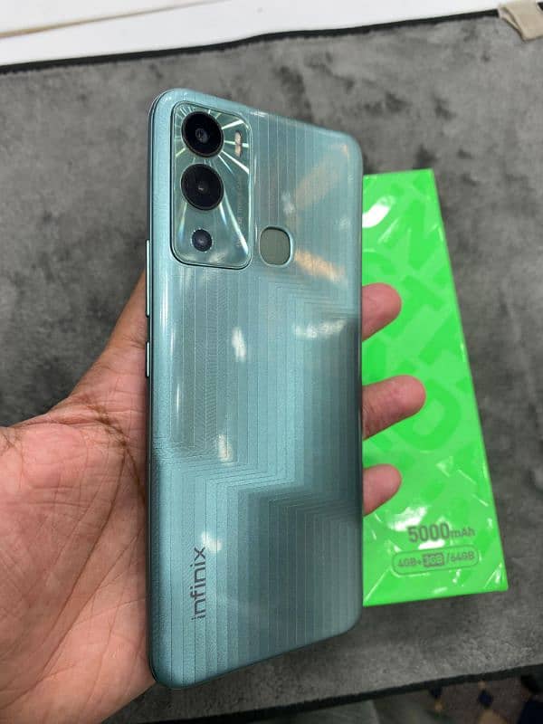 Infinix Hot 12i 4/64 Complete box Pta Official Approved 3