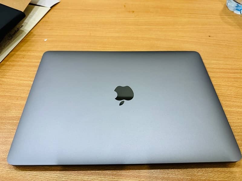 MacBook Pro M1, 2020 ,13” inch, Touch Bar 8