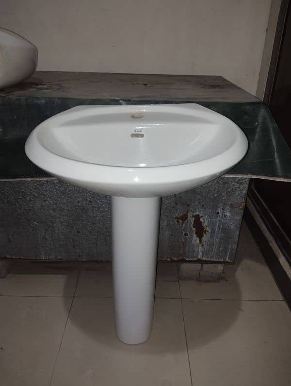 Two Piece Wash Basin 0