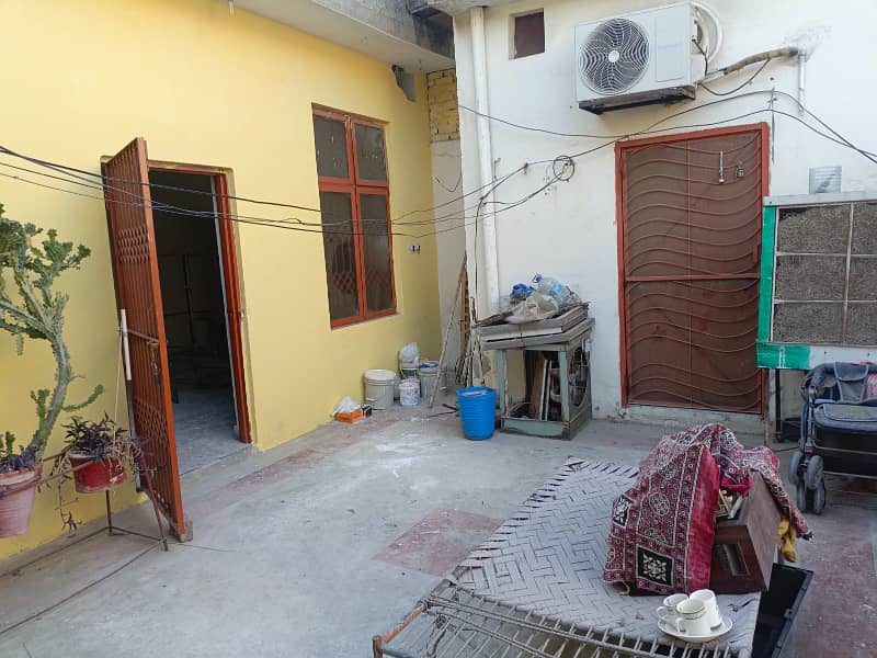 4 Marla Upper Portion Available For Rent (Shaheen Colony) 2