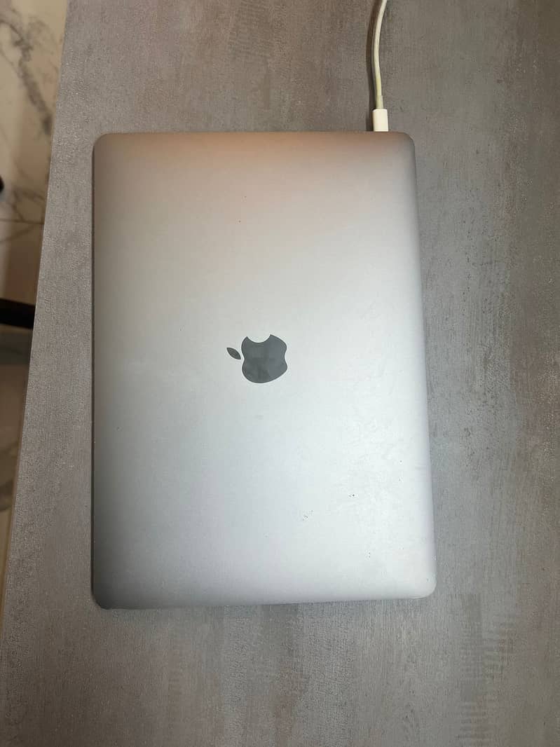 13 inch Macbook Air 2