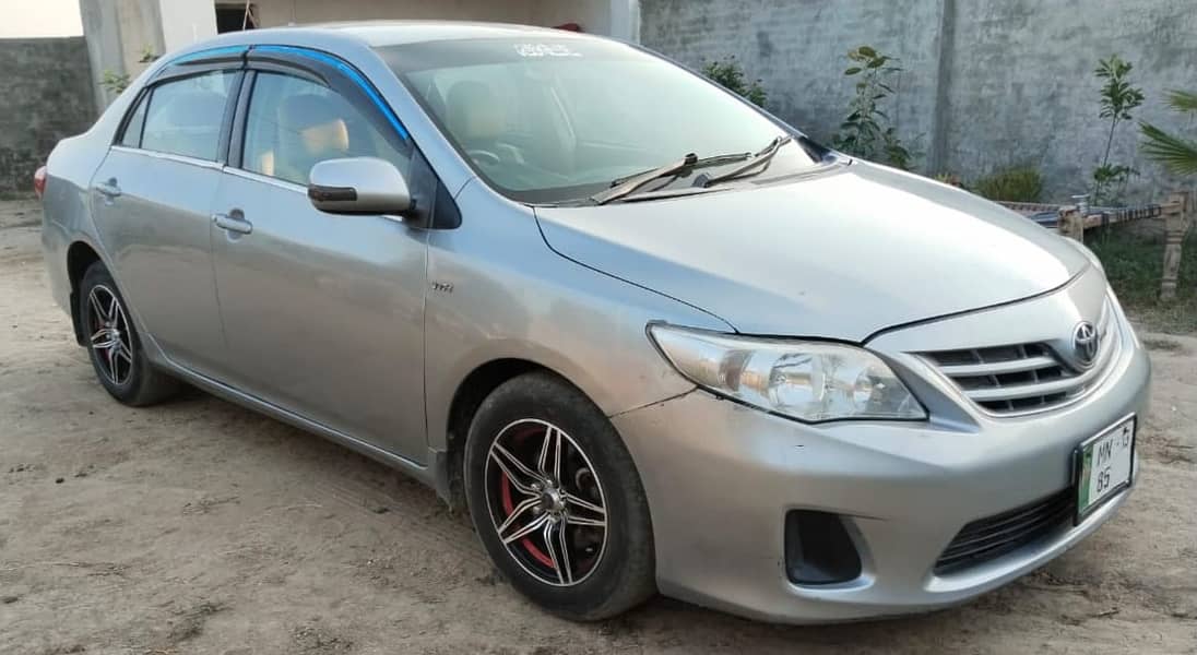 Toyota Corolla GLI 2013 1.3 0