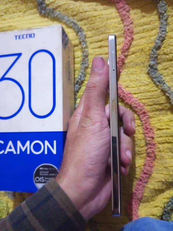 Tecno camon 30 12/256 only box 5