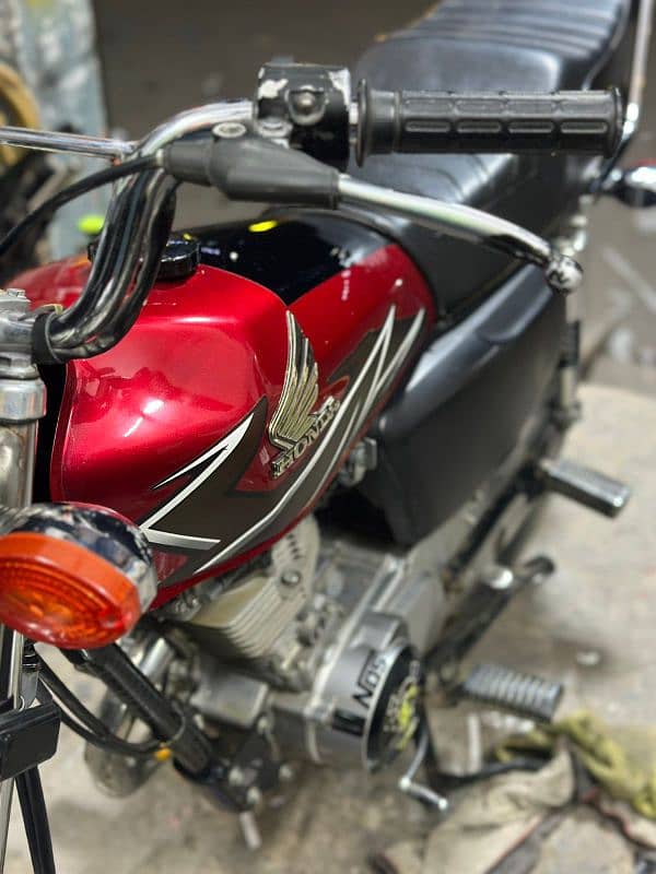 Honda 125 2021 modal 2