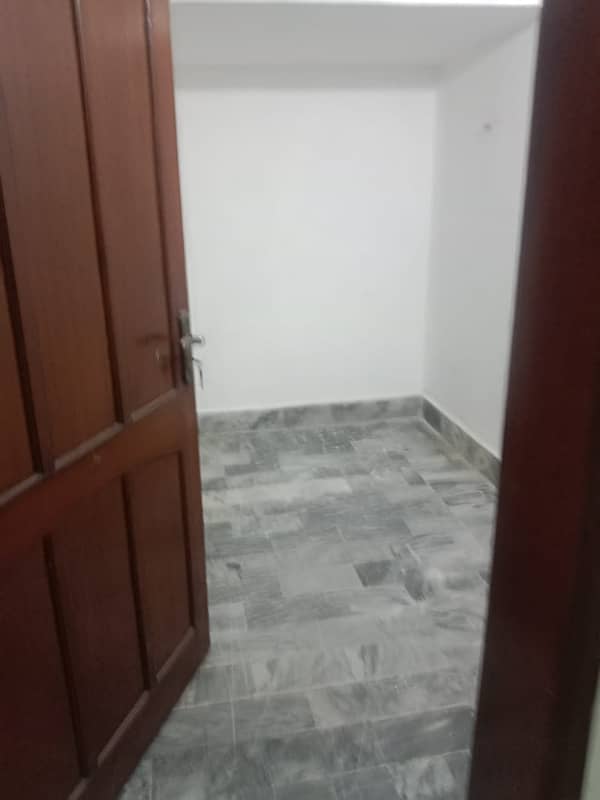 1 Kanal Double Story House For Rent (Office Use) 17