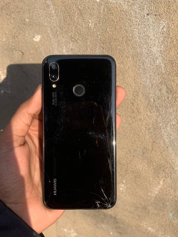 Huawei P20 Lite 0