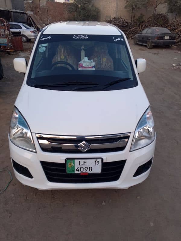 Suzuki Wagon R 2019 1