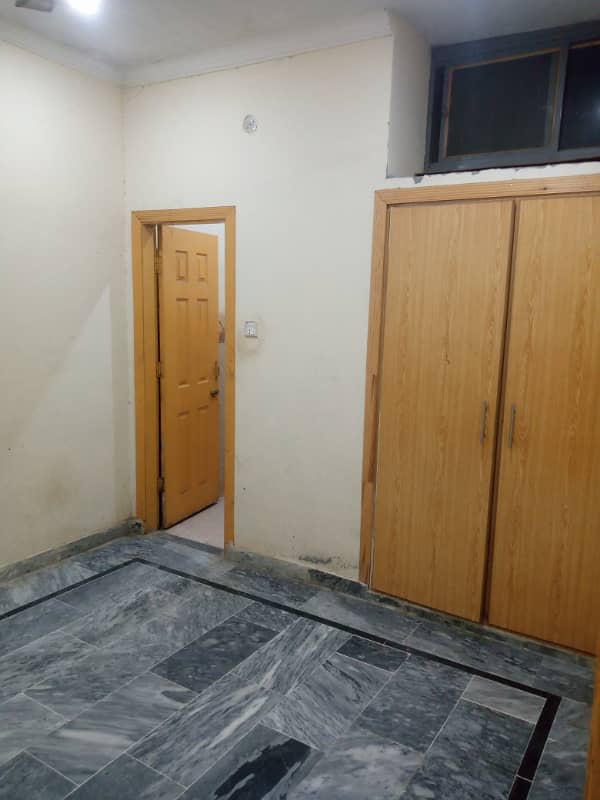 2 rooms portion available for rent in khanna pull sanam chok 0