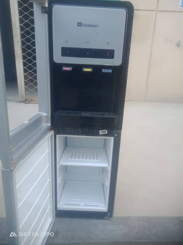 dowlance water dispenser good condition and work conditions 2