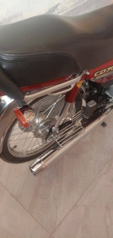 Honda CD70 0