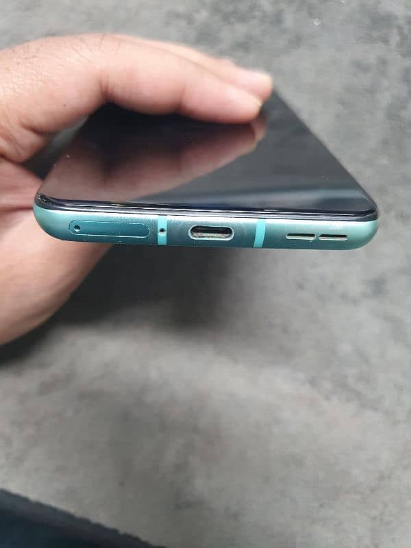 oneplus 8t 12/256 10/10 lush condition All original 1