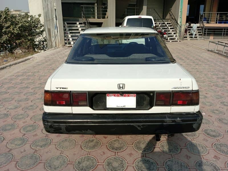 Honda Accord 1987 12