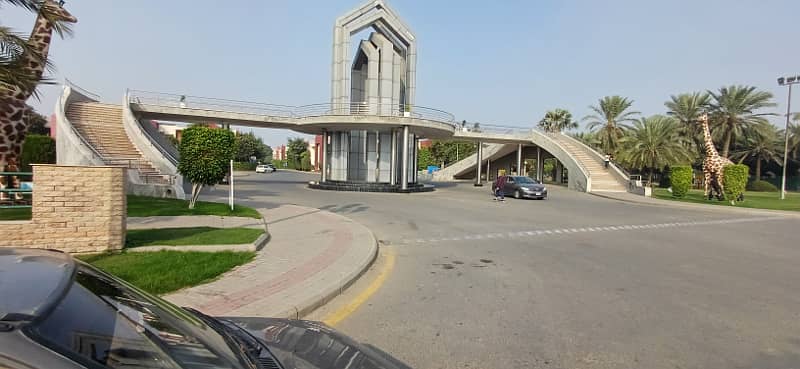 Commercial Shop For Sale In Bahria Town Lahore At Prime Location On Investor Rate 23