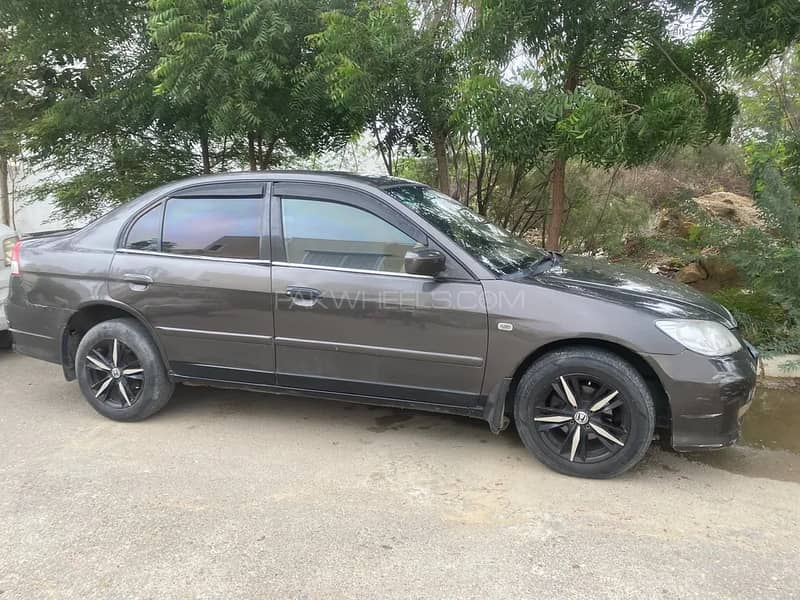 Honda Civic EXi 2006 4