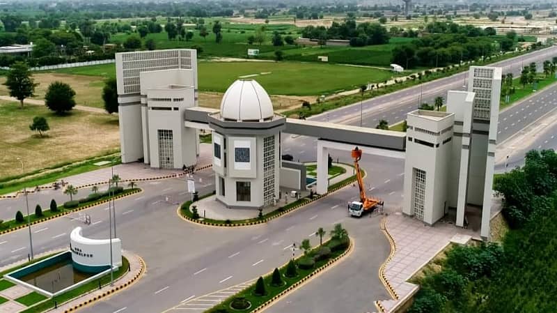 DHA BAHAWALPUR SECTOR -Q PRIME LOCATION PLOT AVAIAABLE FOR SALE 2