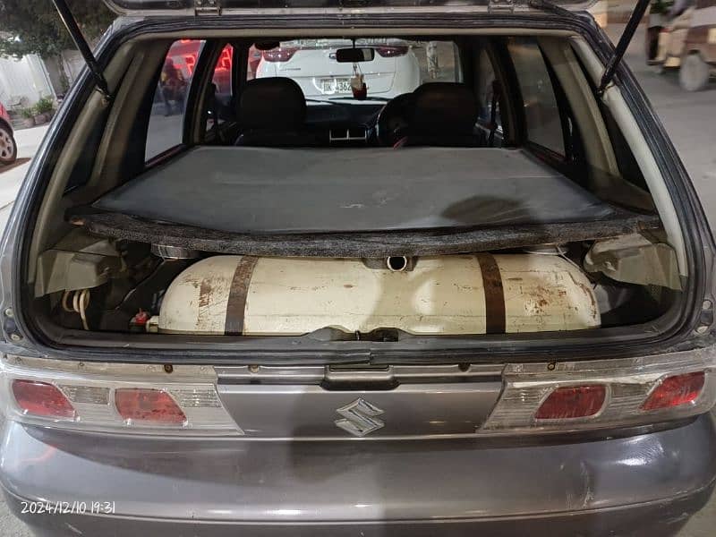 Suzuki Cultus VXRI 2014 8