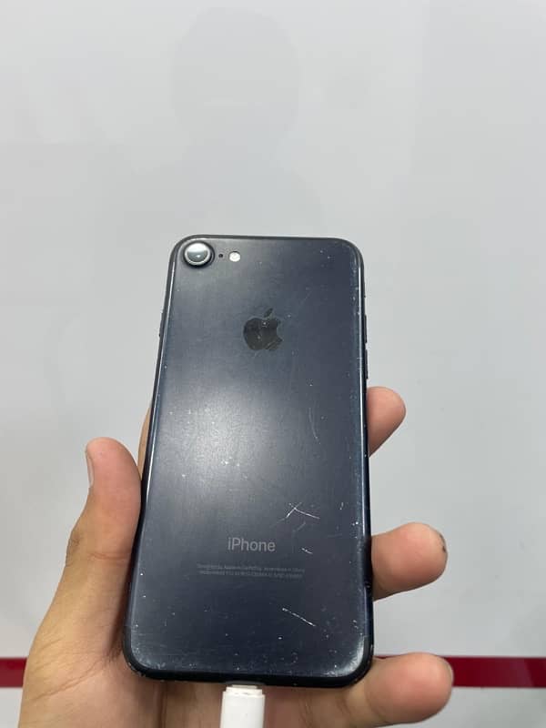 iPhone 7 non pta all ok exchange posibil 64 gb 03007046793 03242472209 2