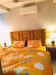 A Beautiful 1 Bed Room Luxury Apartments For Rent On Daily & Monthly Bases Bahria Town Lahore(1&2 Bed Room)