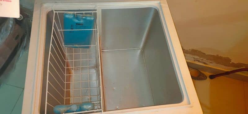 Dawlance Deep Freezer for sale 1