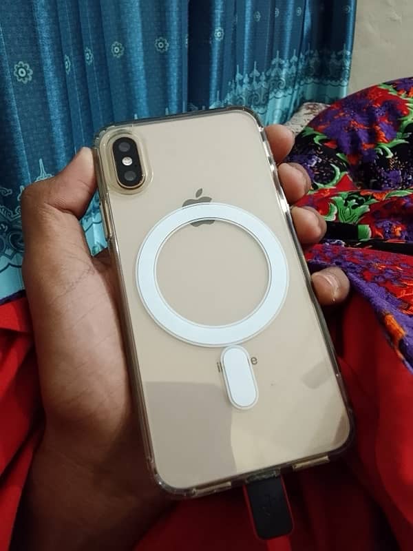 I phone Xs …64gb non pta 1