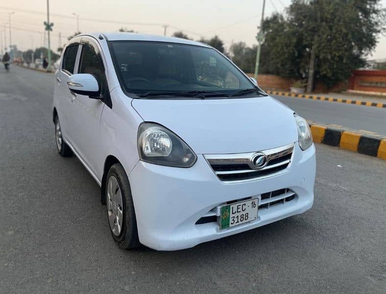 Daihatsu Mira 2013 2