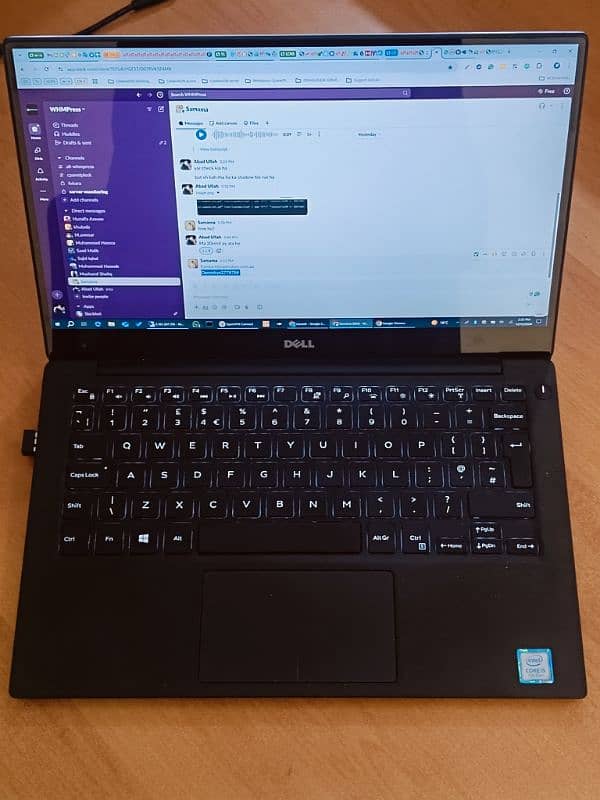 Dell XPS 13 7th Gen i5 8Ram 256ssd 3