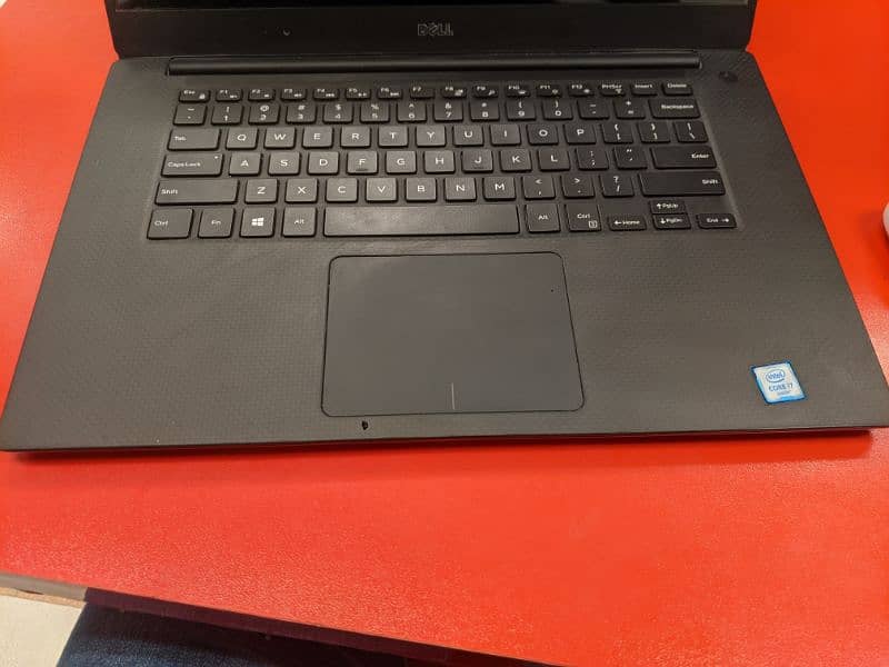 Dell Precision 5510 1