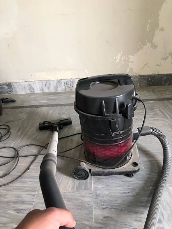 Panasonic Vacuum cleaner 1700W 16L 2