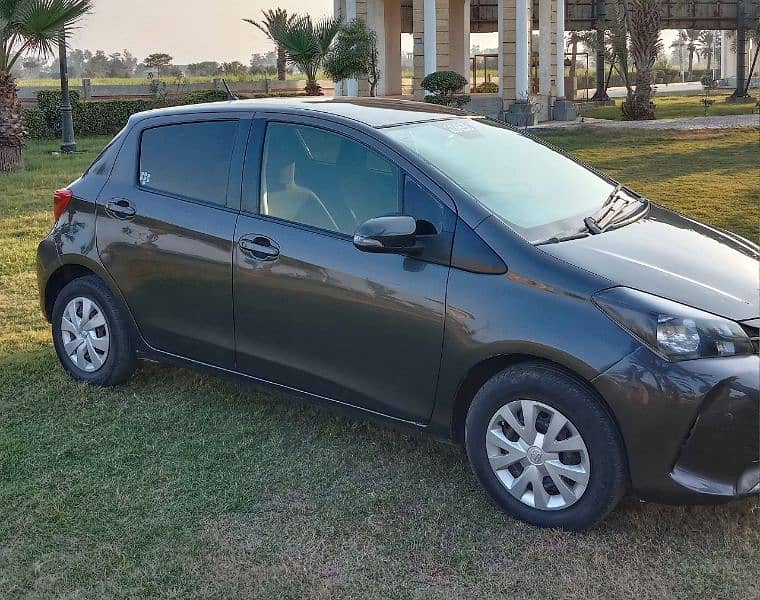 Toyota Vitz 2014/18 8