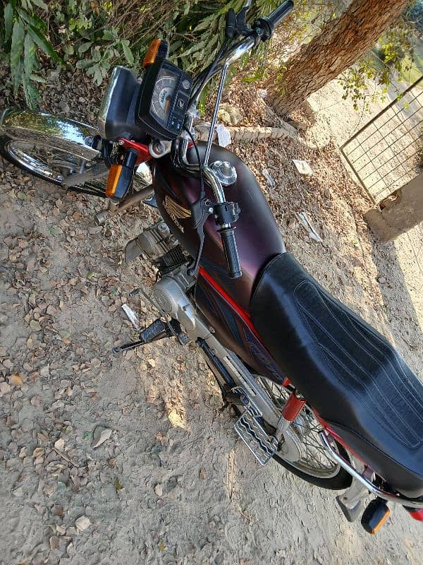 Honda CD70 2019 condition 9.5/10 1