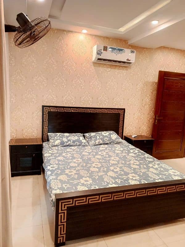 Furnished 2 Bed Apartment For Rent in Bahria Town Lahore 0