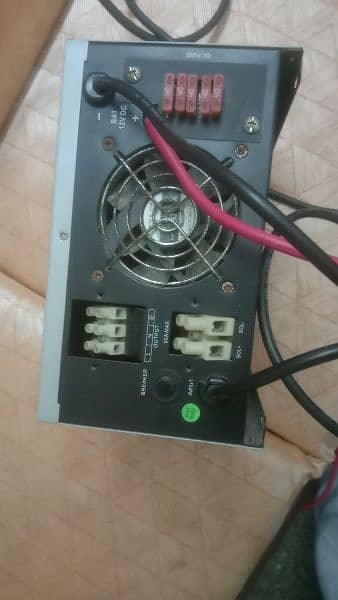 Max power 12v  solar inverter model sunbridge 1000 4