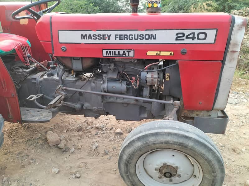 Milat Tractor Massey Ferguson 240 Model 2005 1