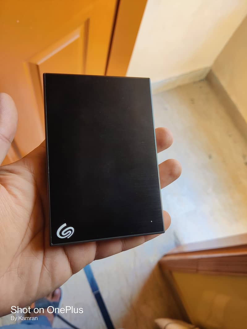 2tb Seagate external Harddrive with ps4 jailbreak games 1