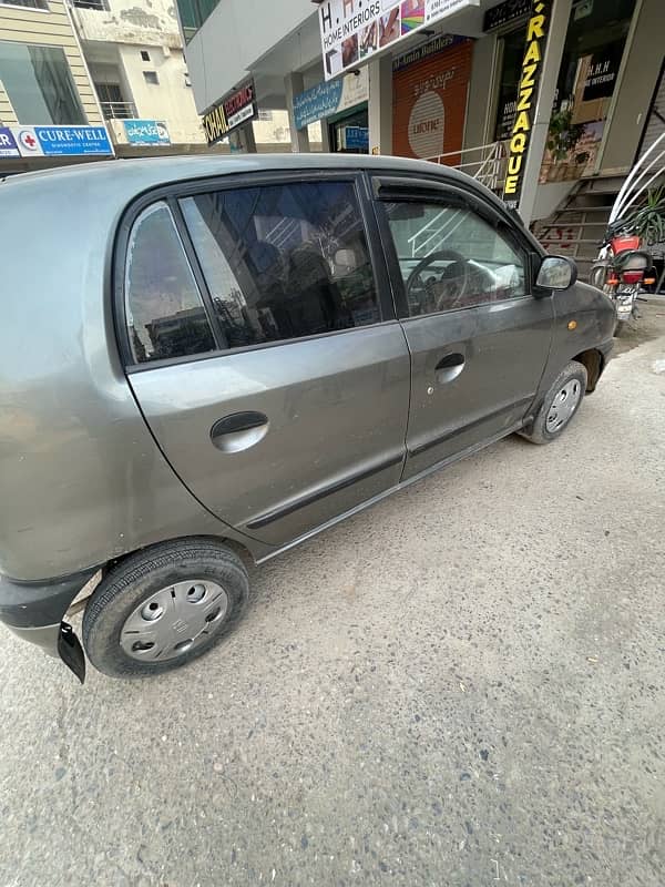 Hyundai Santro 2004 model for sale in pwd islamabad 4