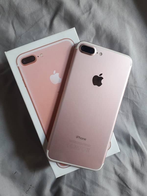 iPhone 7 plus 128gb Pta Approved with Box 0