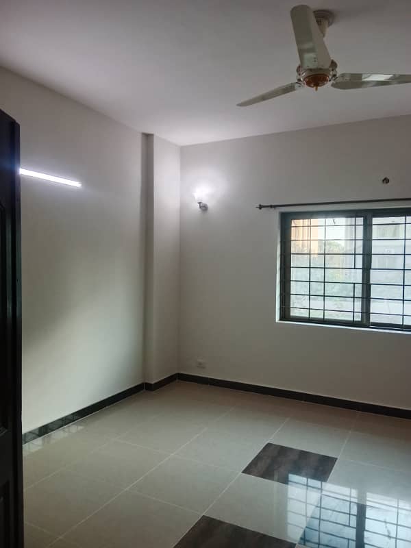 3xBed Shed Parking Army Apartments (2nd Floor) in Askari 11 are available for Rent. 2