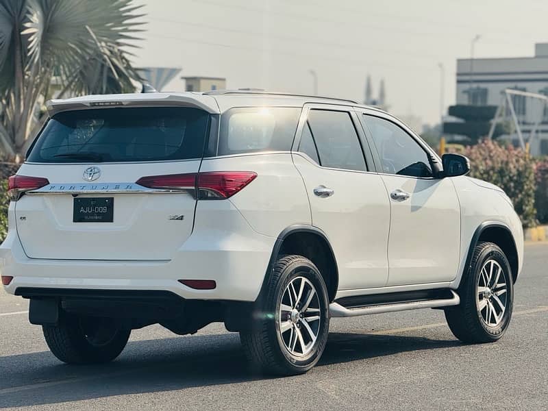 Toyota Fortuner Sigma 2018 8