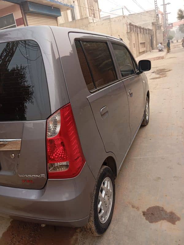 Suzuki Wagon R 2018 1