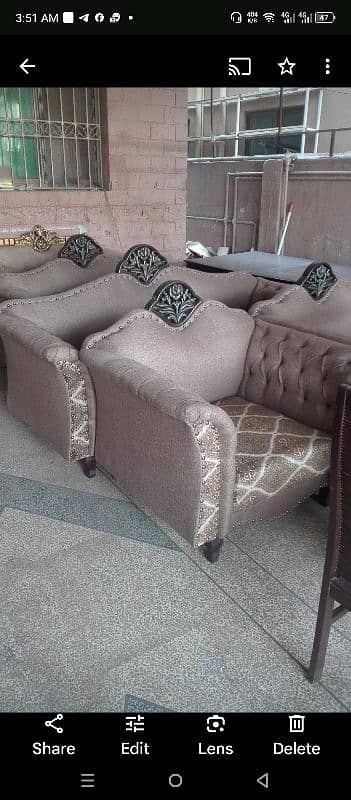 sofa cushan karigar ki zarorat he what'sapp 03005598654 8