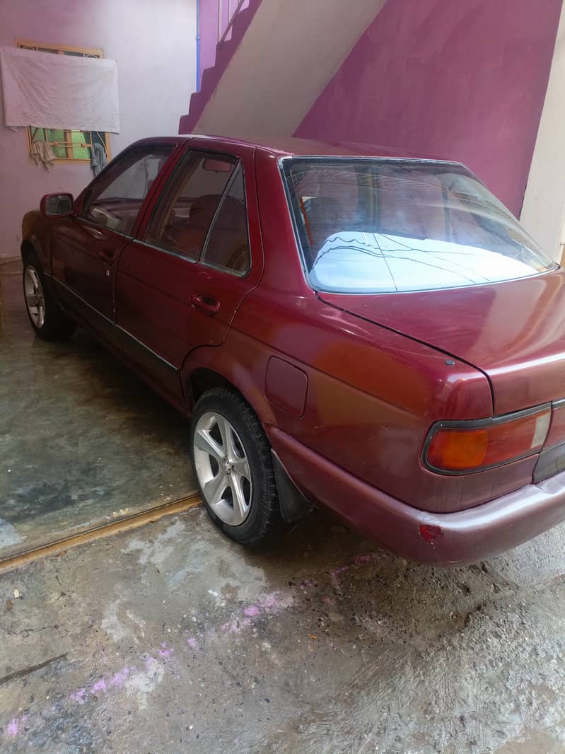 Nissan Sunny 1990 B13 13