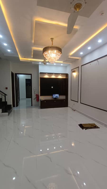 DHA 9 Town - Block C Luxury Brand New 5 Marla House For Sale 0