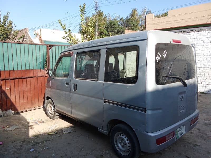 Daihatsu Hijet 2010 3