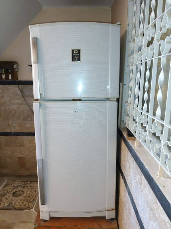 13 cubic feet refrigerator 1