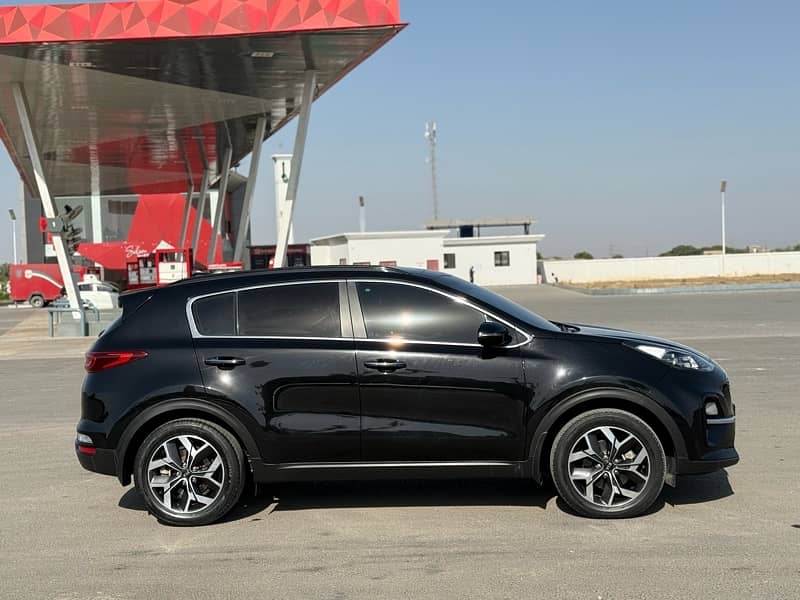 KIA Sportage 2023 FWD 3