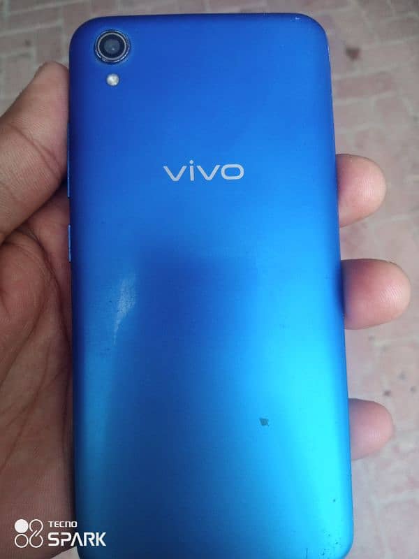 Vivo 1823 condition 10/8 Ram 2/32 1