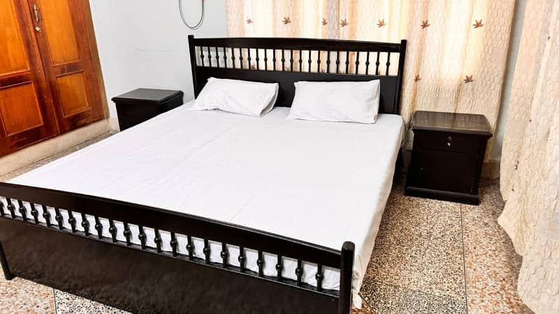 Fully Furnished Comfortable Room for rent in Islamabad. 3